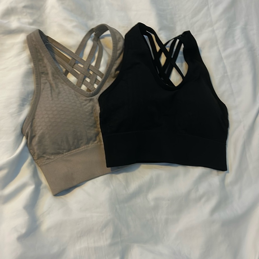 Black and Tan sports bra